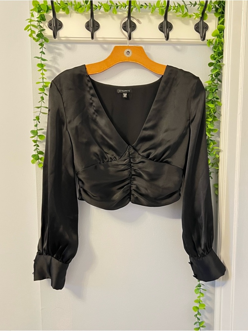 Dynamite Black Satin Ruched V-Neck Cropped Blouse